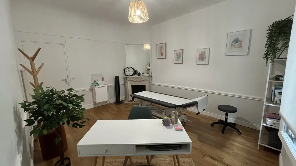 Cabinet d'ostéopathie, 77 rue Vauvenargues 75018 Paris